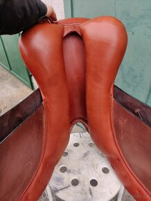 Prodám/vyměním NOVÉ VS sedlo Knight Rider Sergeant 17"/1 - 8