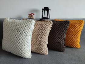 Prodám polštář pletený - 8