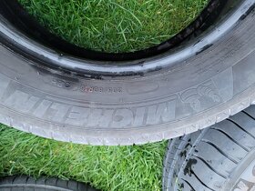 Letní pneu Michelin 205/60/16  DOT 4718 - 8