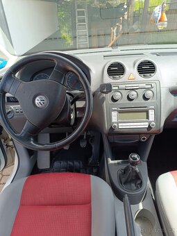 VW Caddy maxi life 7-mistny 2009, 103kW - 8