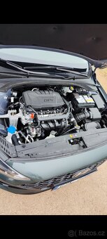 Hyundai i30 1.5 dpi combi - 8