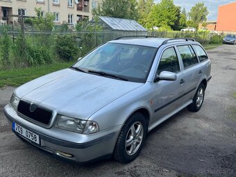 Škoda Octavia 1 combi 1.6 75kW - 8