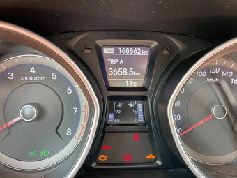 Hyundai I30, 1.6i 88kW - 8