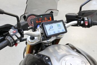 BMW R1200R LC / 2016 / 21 tis. km - 8