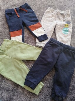 Chlapecký komplet 6-12m - 8