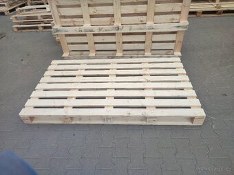 Palety dřevěné různé - 8