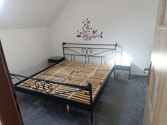 Pronájem bytu 1/kk - 8