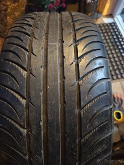 4x 235/55 r17 - 8