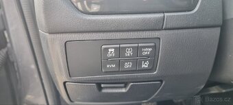 Mazda 6 combi 2.2D 110kw Skyactiv r.v.2015 velice slušné - 8