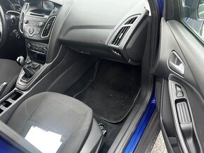 Ford Focus kombi 1.0i, r.2017, nové rozvody, olej, filtry - 8