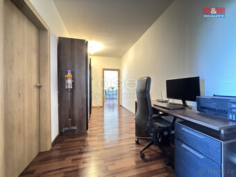 Prodej bytu 4+1, 78 m², Velešín, ul. Sídliště - 8