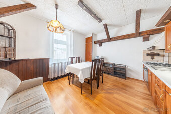 Prodej bytu Karlovy Vary 2+1, 70 m2 - 8