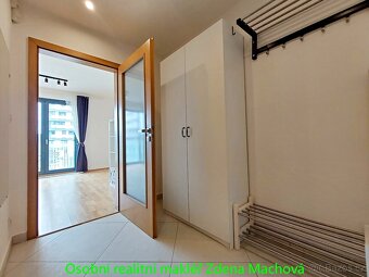 Pronájem bytu s balkonem, Žižkov, novostavba - 8