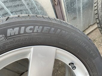 Mercedes ALU kola 5x112 16”+ letní pneu dvourozměr - 8