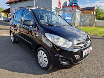 Hyundai i10, 1,1 - 8