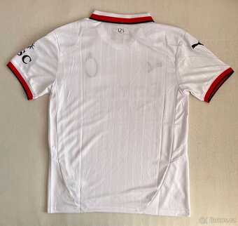 AC Milan Dres - 8
