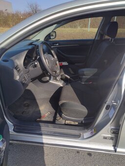 Toyota Avensis 2006, 2.2D-CAT - 8
