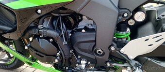 KAWASAKI NINJA ZX6R - 8