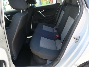 Prodám Volkswagen Polo 1.2 i 44 kW - 8