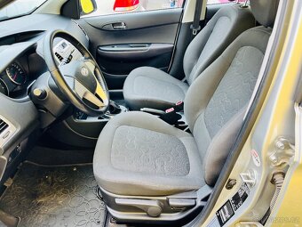 HYUNDAI i 20 1.2 i BENZÍN 57 kW NAJETO JEN 92 TIS KM - 8