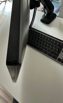 Monitor Dell UltraSharp 27" 2K IPS, model U2717D - 8