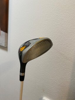 Wilson ProStaff Junior JGI golfový set prav, žlutý (8-11 let - 8