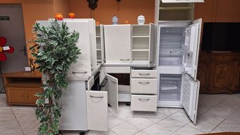 Rohová kuchyňská linka německé výroby - 8