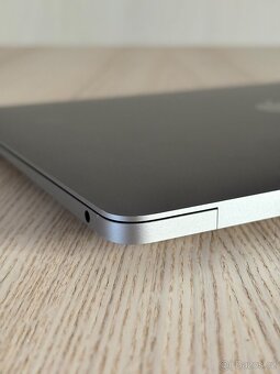 Apple MacBook Air M1 - krasny stav 256gb 8gb - 8