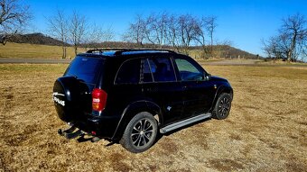 TOYOTA RAV4 2.0D 4X4 AWD Tažné - 8