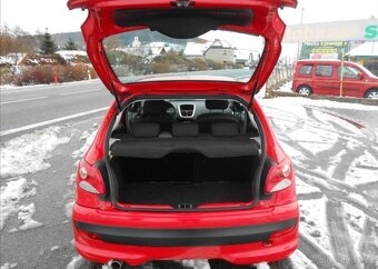 Peugeot 206 1,1 44 kW PLUS KLIMA Serviska benzín - 8