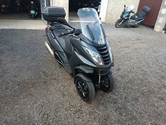 Peugeot Metropolis 400 Stačí řidičák skupiny B rv. 2018 - 8