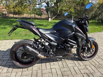 Suzuki GSX-S750 - 8