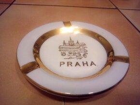 POHÁRKY NA LIKÉR - POPELNÍKY+DŽBANEK +KORBEL - - 8