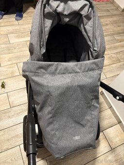 Britax kočárek - 8