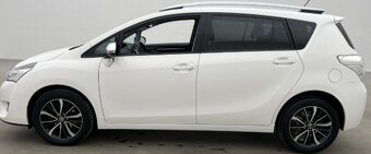 TOYOTA VERSO - 8