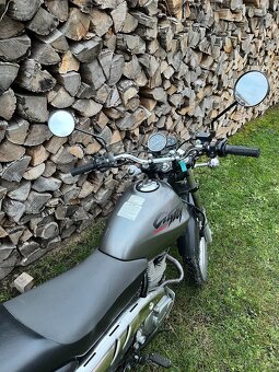 Honda 125 CLR - 8