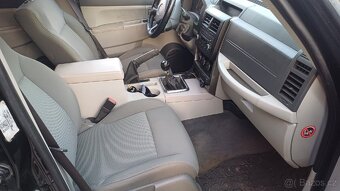 Jeep cherokee- liberty-kk 2.8 crd 130 kw - 8