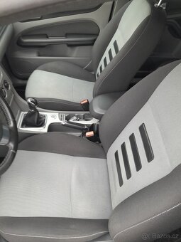 Ford Focus 1.6 74kw benzin SPORT - 8