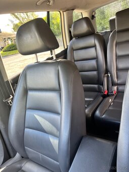 Prodám VW Touran 1.9 TDI 77 kw (BLS) r.v. 2009 7 MÍSTNÉ - 8