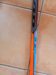 Hokejka warrior covert
- 8