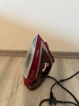 Žehlička Tefal 1000,- - 8