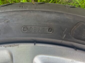 Alu kola Škoda Octavia 2 RS 18", pneu RIKEN letní 225/40 - 8