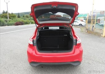 Nissan Pulsar 1,2 85 kW CZ Serviska benzín - 8