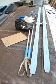 běžky 180cm  boty EU 39  Botas , NN 75 vázko a hole - 8