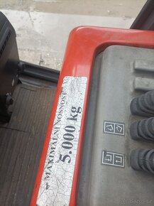 Vysokozdvižný vozík Toyota 5t - 8
