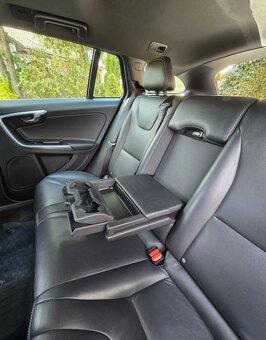 Volvo V60 D3 2.0 Automat - 8