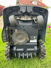 Robotická sekačka RoboUP - GPS, RTK, AI bez potřeby kabelů - 8