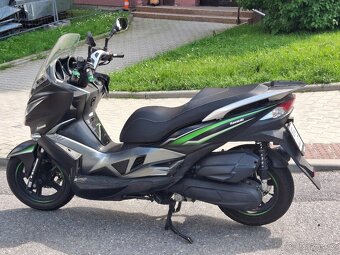 Kawasaki J125 - 8