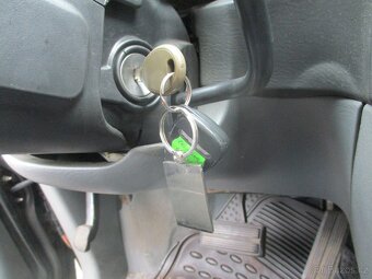 Chrysler Grand Voyager 2,8CRD - dražba vozidla - 8