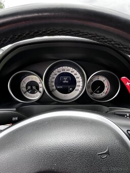 Mercedes Benz E250 coupe - 8